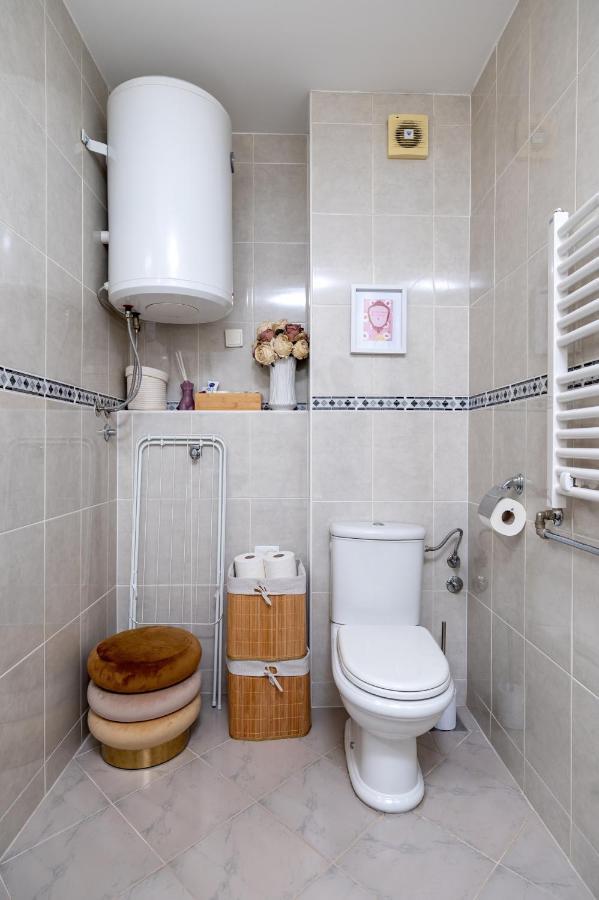 Aquarelle Apartment 수보티차 외부 사진