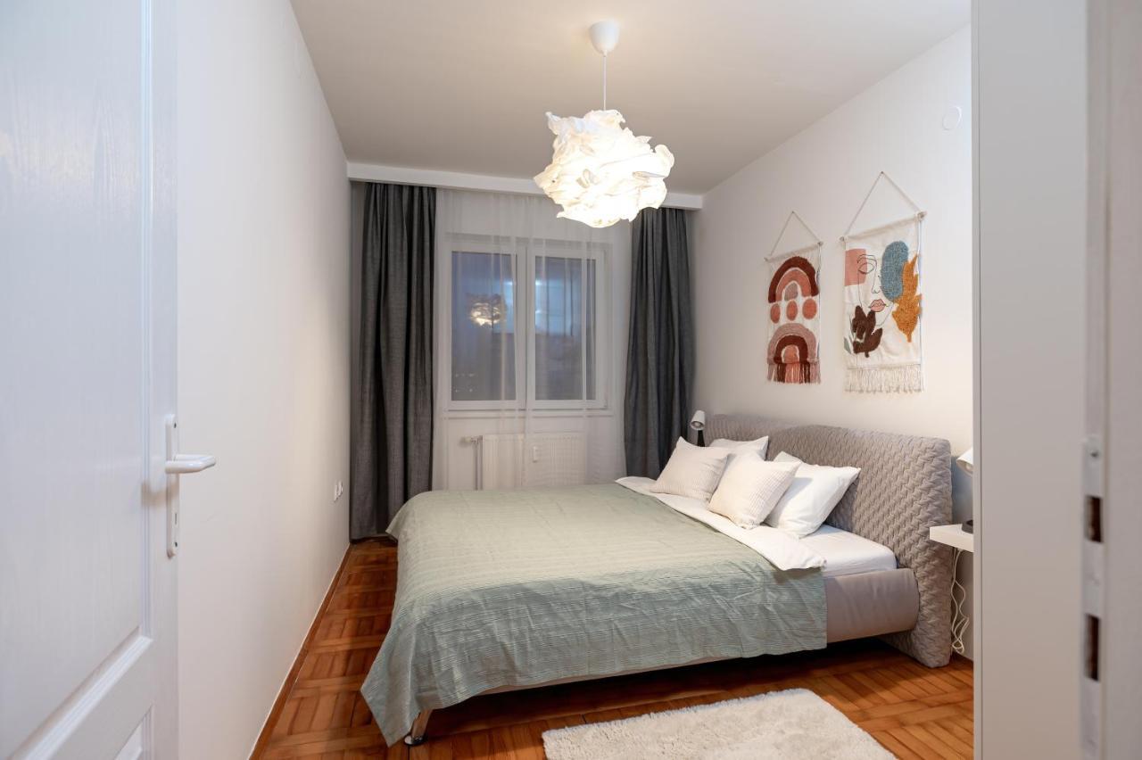 Aquarelle Apartment 수보티차 외부 사진